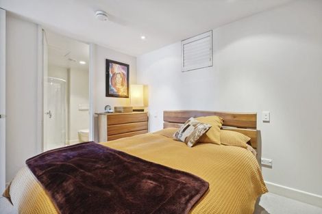 Photo of property in Shelley Bay Terraces, 9/61 Maupuia Road, Maupuia, Wellington, 6022