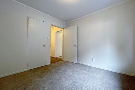 Photo of property in 1/41 Howard Road, Northcote, Auckland, 0627