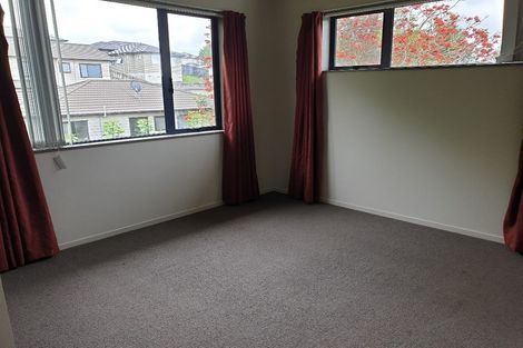 Photo of property in 55b Simpson Road, Ranui, Auckland, 0612