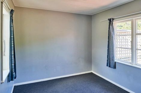 Photo of property in 39 Westminster Road, Wainuiomata, Lower Hutt, 5014