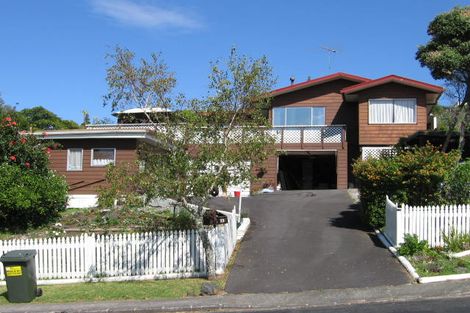 Photo of property in 21 Fitzwilliam Drive, Torbay, Auckland, 0630