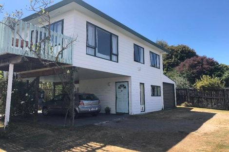 Photo of property in 2/16 Ingle Avenue, Waipahihi, Taupo, 3330