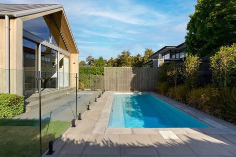 Photo of property in 3 Ngahere Street, Fendalton, Christchurch, 8041