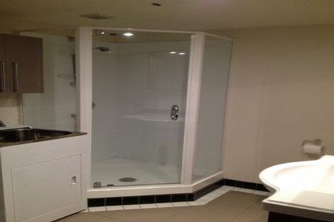 Photo of property in 50c Hawker Street, Mount Victoria, Wellington, 6011