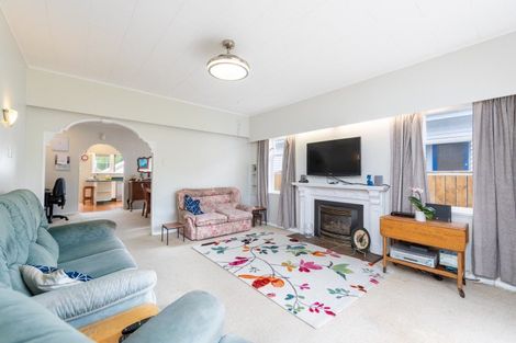 Photo of property in 23 Kowhai Avenue, Ebdentown, Upper Hutt, 5018