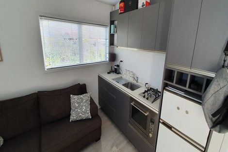 Photo of property in 964 Whangaparaoa Road, Manly, Whangaparaoa, 0930