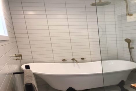 Photo of property in 2/9 Gazelle Avenue, Beach Haven, Auckland, 0626