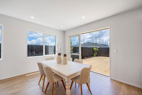 Photo of property in 20 Babina Avenue, Kumeu, 0810