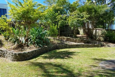 Photo of property in 2/527 Beach Road, Murrays Bay, Auckland, 0630