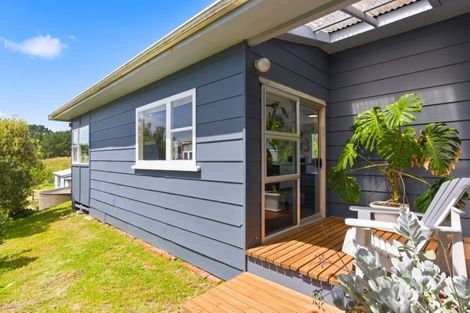 Photo of property in 628 Waitarere Beach Road, Waitarere Beach, Levin, 5510