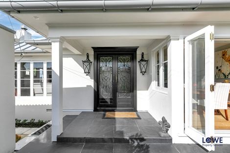 Photo of property in 63 Ngataringa Road, Devonport, Auckland, 0624