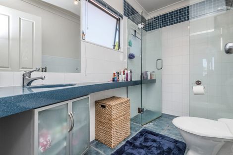 Photo of property in 2 Ridley Green, Churton Park, Wellington, 6037