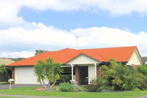 Photo of property in 16 Bayfair Drive, Mount Maunganui, 3116