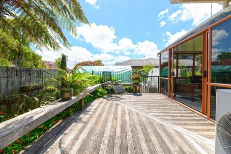 Photo of property in 6 Rays Way, Tuakau, 2121