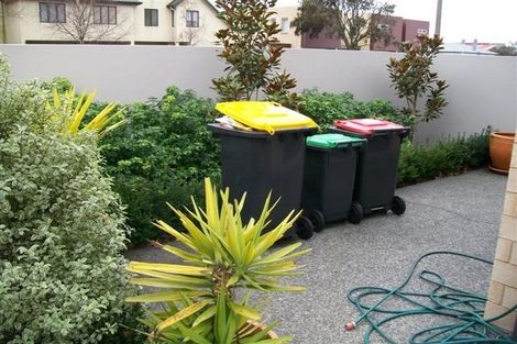 Photo of property in 15c Burdale Street, Riccarton, Christchurch, 8011