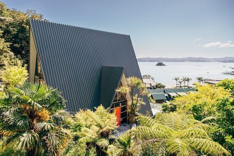 Photo of property in 12 Moana Avenue, Paihia, 0200