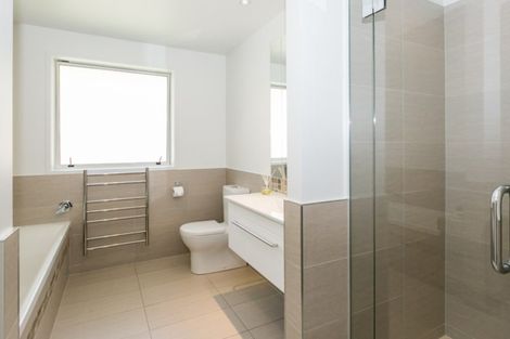 Photo of property in 313 Durham Drive, Havelock North, 4130