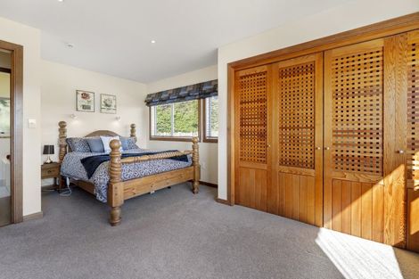 Photo of property in 62 Kiriwai Road, Paremata, Porirua, 5024