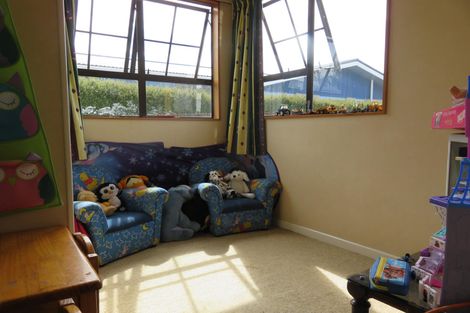 Photo of property in 21 Rayner Street, Temuka, 7920