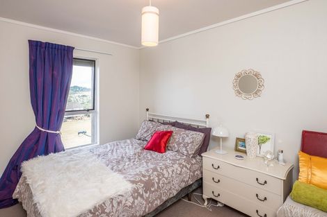 Photo of property in 72 Cunliffe Street, Churton Park, Wellington, 6037