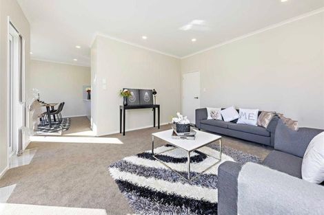 Photo of property in 26 Warbler Crescent, Papakura, 2110