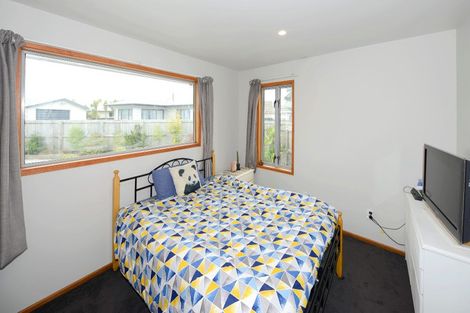 Photo of property in 27 Dunoon Place, Woolston, Christchurch, 8062