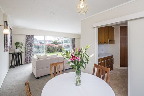 Photo of property in 86 Gray Avenue, Paraparaumu Beach, Paraparaumu, 5032