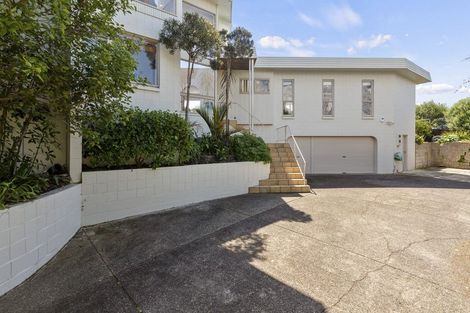 Photo of property in 825 Beach Road, Browns Bay, Auckland, 0630
