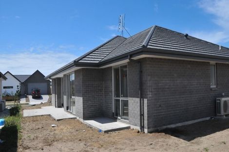 Photo of property in 20 Kotiate Street, Papamoa Beach, Papamoa, 3118