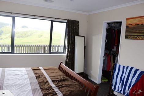 Photo of property in 10 Bickerton Rise, Churton Park, Wellington, 6037