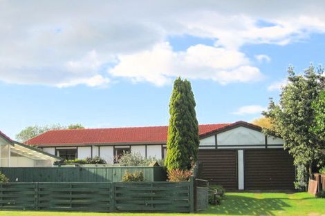 Photo of property in 35b Topaz Drive, Papamoa Beach, Papamoa, 3118