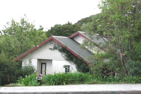Photo of property in 21a Island Bay Road, Beach Haven, Auckland, 0626