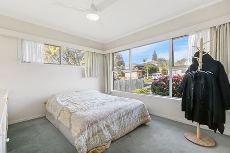 Photo of property in 3/27 Corunna Road, Milford, Auckland, 0620