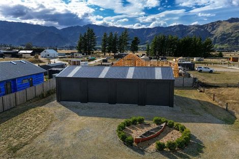 Photo of property in 70 Lost Burn Road, Lake Hawea, 9382