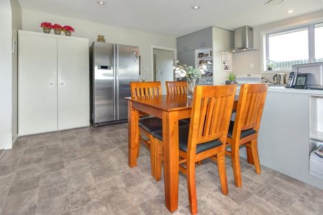Photo of property in 35 Woodgrove Avenue, North New Brighton, Christchurch, 8083