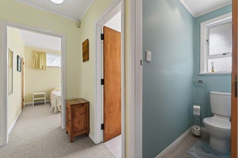 Photo of property in 28 Birmingham Street, Takaro, Palmerston North, 4412