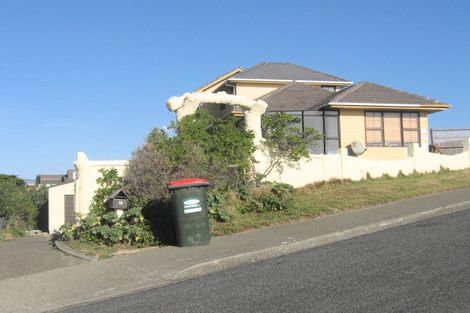 Photo of property in 19 Terrace Road, Titahi Bay, Porirua, 5022