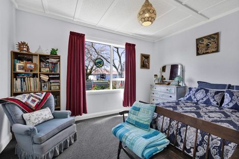 Photo of property in 30 Kahikatea Street, Inglewood, 4330