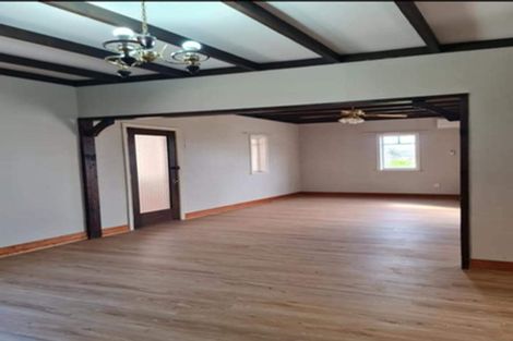 Photo of property in 59a Great South Road, Papakura, 2110