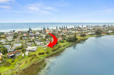 Photo of property in 122a Harbour Road, Ohope, 3121