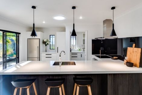 Photo of property in 29 Pinotage Drive, Greenmeadows, Napier, 4112