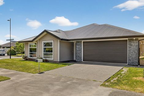 Photo of property in 68 Packard Crescent, Halswell, Christchurch, 8025