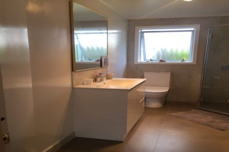 Photo of property in 2/71 Howe Street, Howick, Auckland, 2014