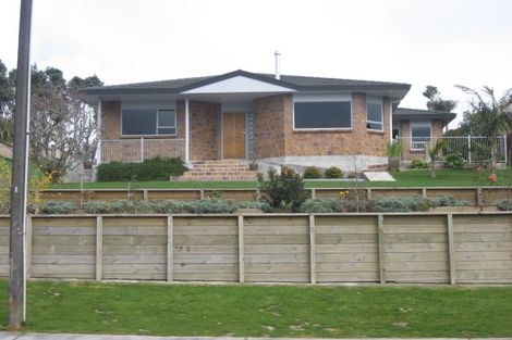 Photo of property in 10 Hursthouse Street, Vogeltown, New Plymouth, 4310