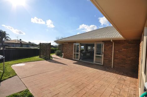 Photo of property in 8 Cedar Way, Morrinsville, 3300
