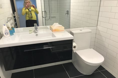 Photo of property in Frame Apartments, 1401/111 Molesworth Street, Thorndon, Wellington, 6011