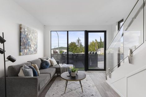 Photo of property in 14c Andrew Road, Howick, Auckland, 2010