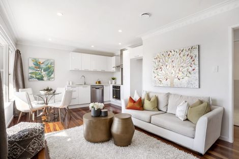 Photo of property in 2/61a Balmoral Road, Mount Eden, Auckland, 1024