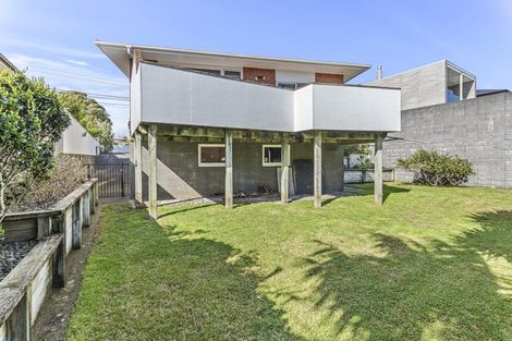Photo of property in 15 Mclean Street, Strandon, New Plymouth, 4312