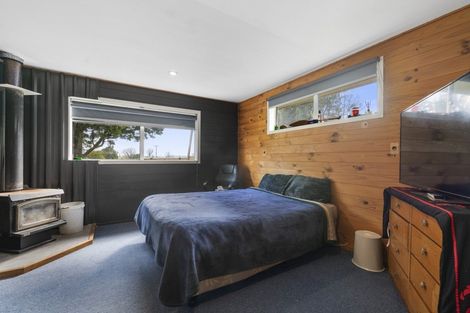 Photo of property in 30 Lee Road, Hannahs Bay, Rotorua, 3010